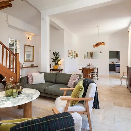 Dom wakacyjny Maison Des Chanoines *