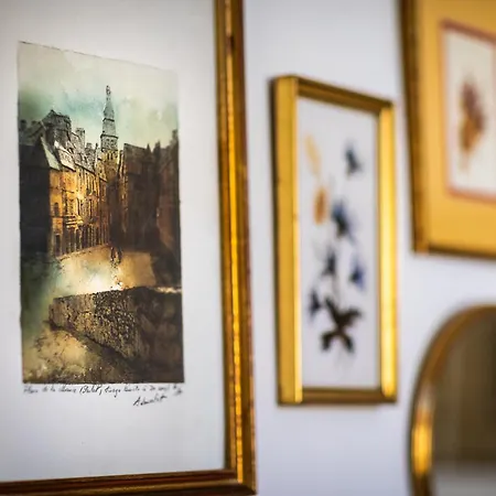 Maison Des Chanoines *