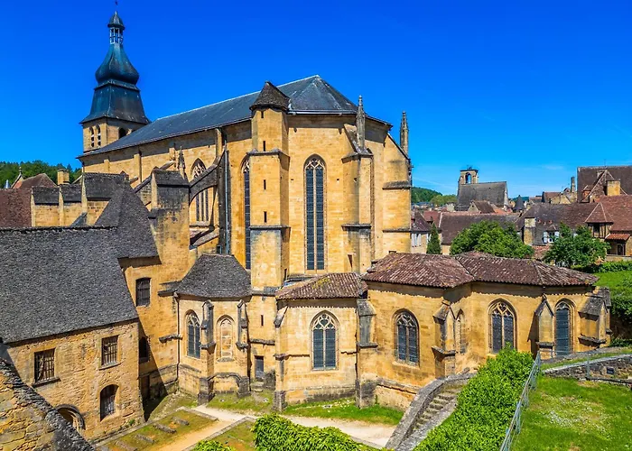 Maison Des Chanoines *